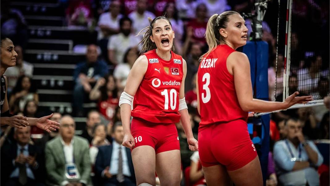 Cansu Özbay MVP seçildi 6